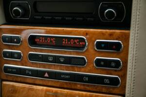 Image 27/50 of Bentley Arnage R (2006)