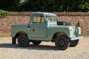 Image 13/50 of Land Rover 88 (1965)
