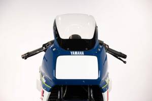 Bild 29/50 von Yamaha FZ 750 (1986)