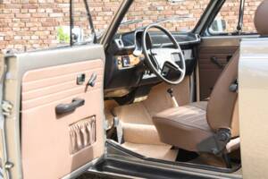 Image 41/50 of Volkswagen Beetle 1303 (1979)