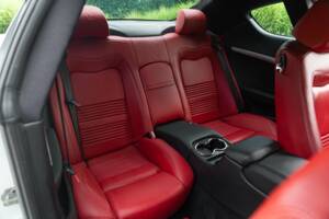 Bild 28/50 von Maserati GranTurismo 4.2 (2008)