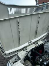 Bild 43/56 von BMW 2002 ti (1969)