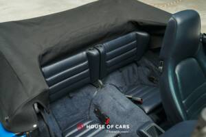 Image 21/25 of Porsche 911 Carrera 4 (1992)