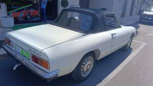 Bild 5/50 von Alfa Romeo Spider 1600 Junior (1975)