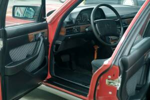 Bild 40/50 von Mercedes-Benz 500 SE (1987)