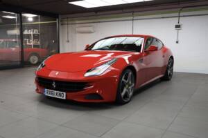 Immagine 7/50 di Ferrari FF (2011)