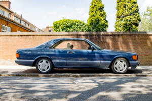 Bild 30/50 von Mercedes-Benz 500 SEC (1989)