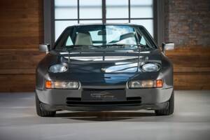 Afbeelding 7/42 van Porsche 928 S4 (1989)