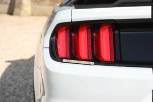 Image 39/50 of Ford Mustang Shelby GT 350 (2017)