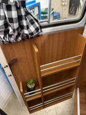 Image 17/17 of Volkswagen T2c Combi (1991)