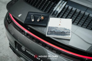 Image 25/25 of Porsche 911 Carrera 4 GTS (2023)