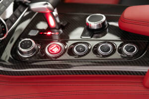 Imagen 42/56 de Mercedes-Benz SLS AMG (2011)