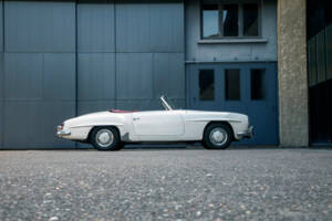 Image 5/19 of Mercedes-Benz 190 SL (1957)