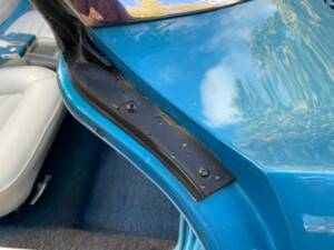 Bild 47/50 von Chevrolet Corvette Sting Ray Convertible (1966)