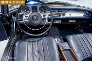 Image 10/12 of Mercedes-Benz 280 SL (1971)