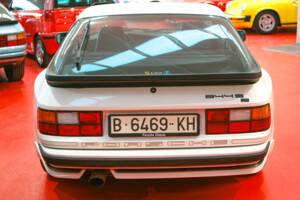 Image 8/45 of Porsche 944 S2 (1989)
