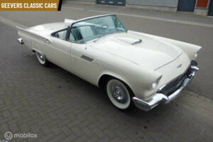 Bild 2/6 von Ford Thunderbird (1957)