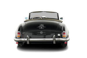 Image 3/51 of Mercedes-Benz 190 SL (1962)