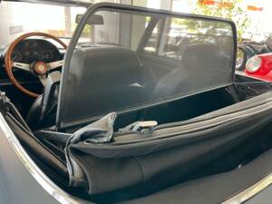 Bild 12/16 von Alfa Romeo 1.6 Spider (1989)