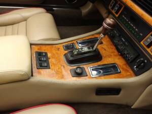 Image 53/99 de Jaguar XJS 5.3 V12 (1990)
