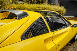 Bild 27/55 von Ferrari 328 GTS (1986)
