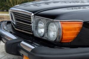 Afbeelding 28/50 van Mercedes-Benz 560 SL (1986)