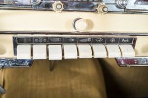 Image 21/50 of Borgward Isabella Coupe (1958)