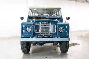Image 2/31 of Land Rover 109 (1980)