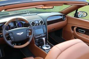 Bild 12/50 von Bentley Continental GTC (2007)
