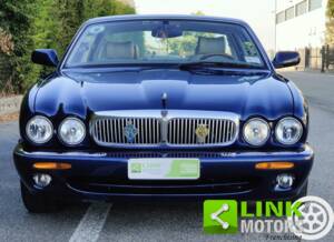 Afbeelding 7/10 van Jaguar XJ 8 4.0 Executive (1998)