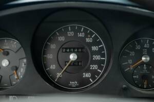 Immagine 26/41 di Mercedes-Benz 450 SLC (1972)