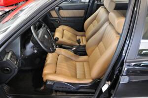 Obraz 13/34 pojazdu Alfa Romeo 164 3.0 24V Q4 (1996)