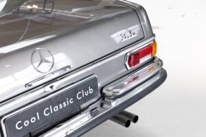 Bild 27/32 von Mercedes-Benz 300 SEL 3.5 (1970)