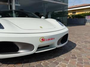 Bild 13/31 von Ferrari F 430 Spider (2007)