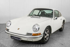 Image 24/50 of Porsche 912 (1967)