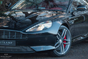 Image 6/14 of Aston Martin Virage (2012)