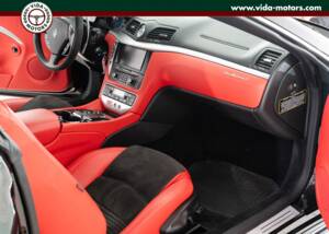 Image 15/15 of Maserati GranTurismo S (2012)