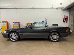 Image 1/20 of Mercedes-Benz SL 600 (1994)
