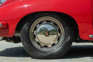 Image 21/50 of Porsche 356 C 1600 SC (1964)
