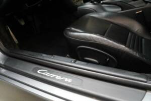 Bild 19/50 von Porsche 911 Carrera (2001)