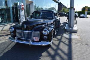 Image 49/50 of Cadillac 61 Sedan (1941)