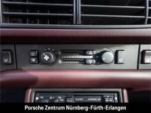 Immagine 38/39 di Porsche 944 Turbo (1988)