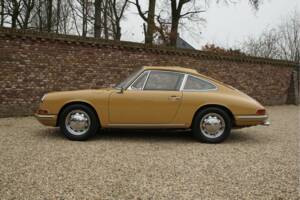 Immagine 11/50 di Porsche 911 2.0 (1965)