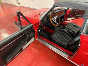 Image 10/50 de FIAT 124 Spider CS1 (1978)