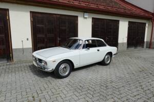 Bild 2/67 von Alfa Romeo Giulia 1300 GT Junior (1968)