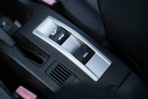 Bild 49/50 von Peugeot 307 CC 2.0i (2004)