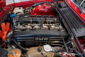 Bild 24/51 von BMW M 635 CSi (1985)