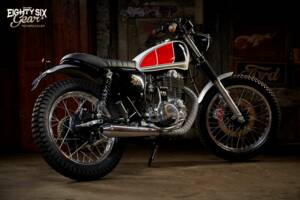 Bild 2/45 von Yamaha DUMMY (1981)