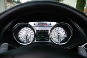 Image 27/50 of Mercedes-Benz SLS AMG Roadster (2014)