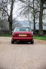 Immagine 13/47 di Mercedes-Benz E 220 (1995)